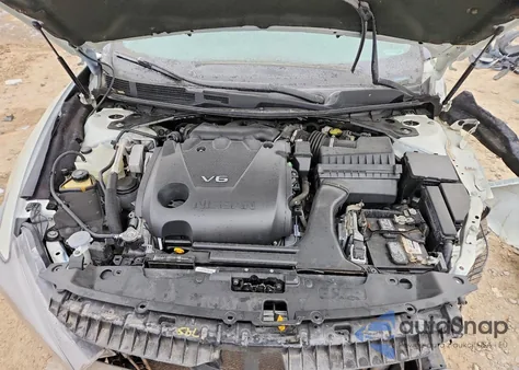 2017 Nissan Maxima z USA, uszkodzony, nr VIN 1N4AA6AP5HC449268